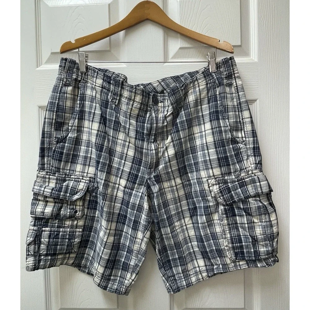 Eddie Bauer 10
